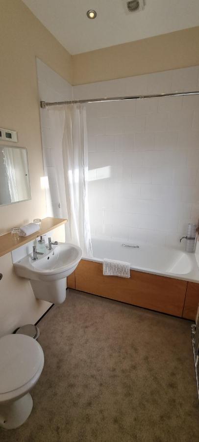 Ecclefechan Hotel Екстериор снимка