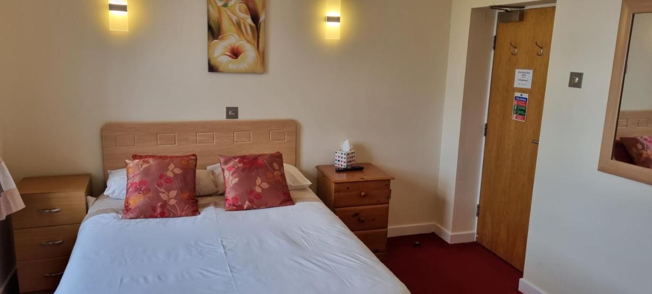 Ecclefechan Hotel Екстериор снимка